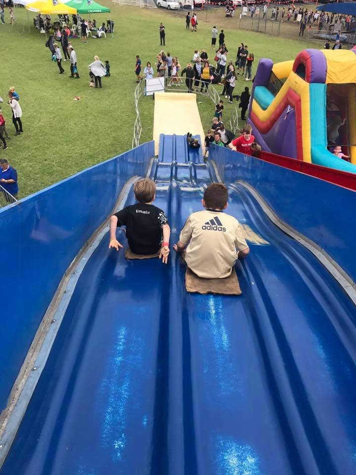 Mega Slide